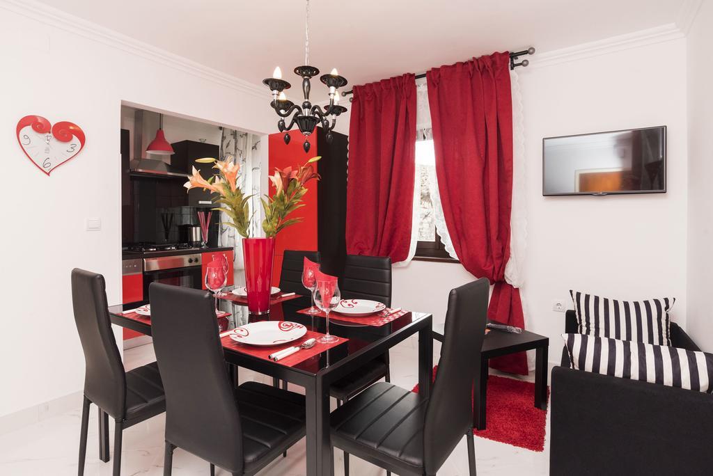אומאג Apartments Paris חדר תמונה