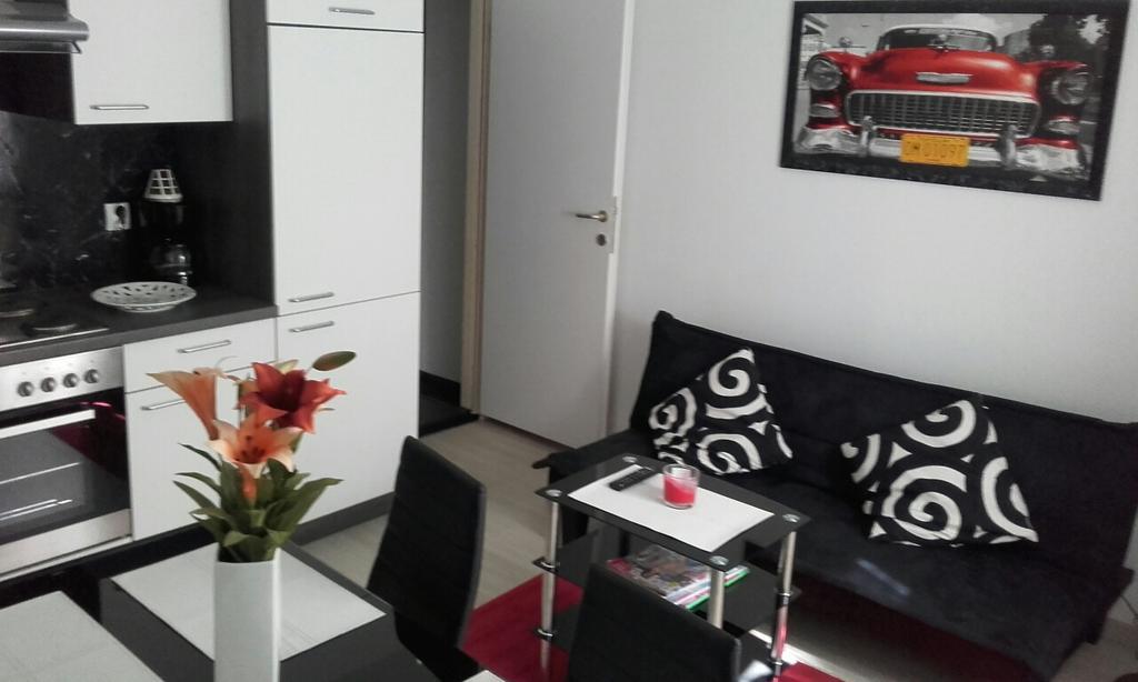 אומאג Apartments Paris חדר תמונה